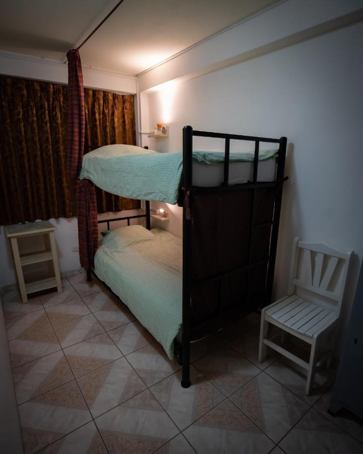 Mama Backpackers Hostel Lima Buitenkant foto