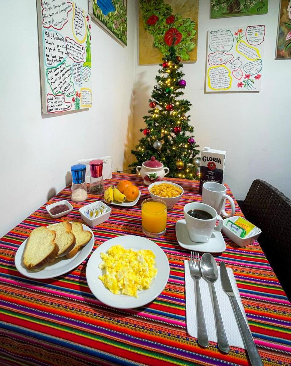 Mama Backpackers Hostel Lima Buitenkant foto